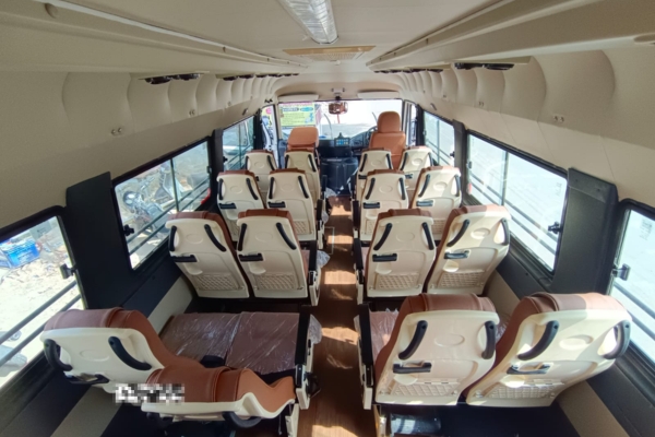 26-Seater Best Tempo Traveller In Jodhpur for large group trips