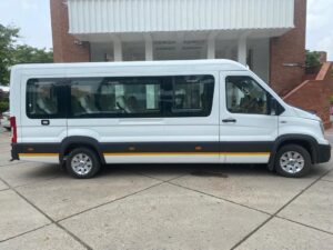 hire urbania on rent, taxi hire,