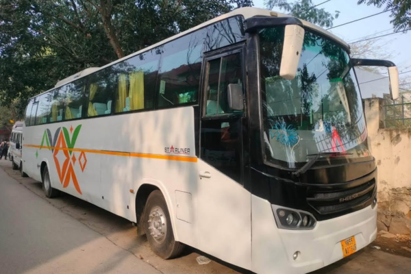 Corporate bus rental service in Jodhpur