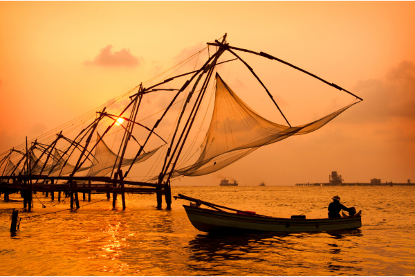 Cochin Blend of colonial buildings, Jew Town, and Chinese fishing nets.