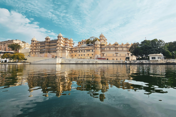 City Palace sightseeing with Car Hire in Jaipur