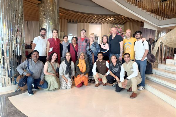 Delhi Sightseeing taxi service for local city tour and tourist attractions