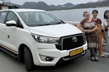 Udaipur Sightseeing Taxi for local city tour and comfortable Udaipur sightseeing travel service