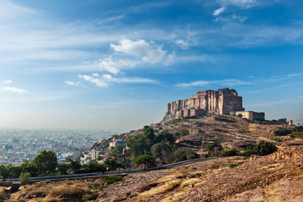 Panoramic view of Mehrangarh Fort standing atop a rocky hill in Jodhpur, Rajasthan
